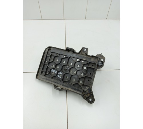 Площадка под аккумулятор АКБ