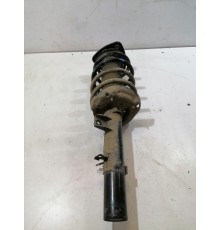 Амортизатор подвески передний правый в сборе