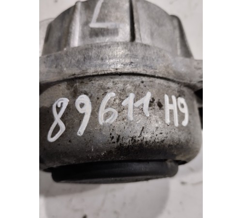 Опора двигателя левая