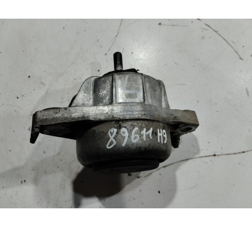 Опора двигателя левая