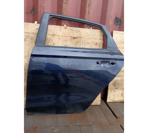 Дверь задняя левая