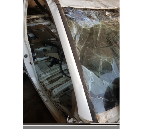 Стойка лобового стекла правая