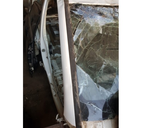 Стойка лобового стекла правая