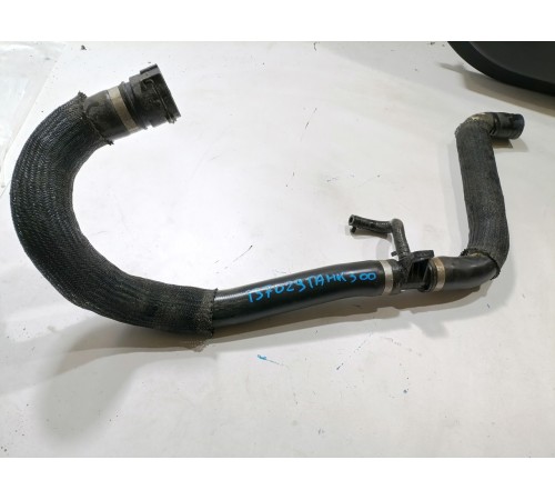 Патрубок охлаждения