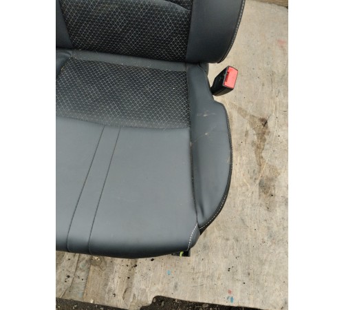 Сиденье переднее правое