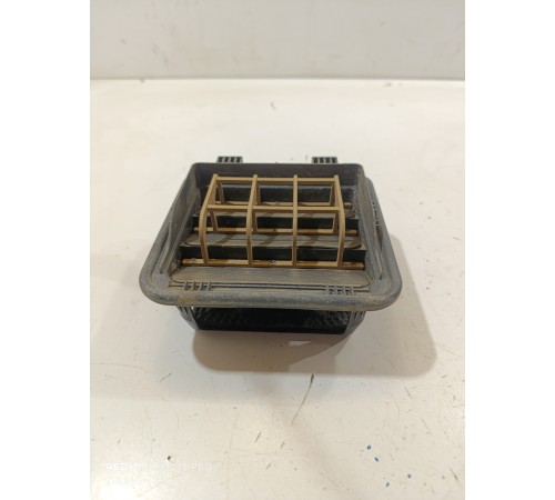 Решетка вентиляционная