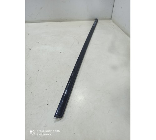 Уплотнитель стекла (задний левый наружный)