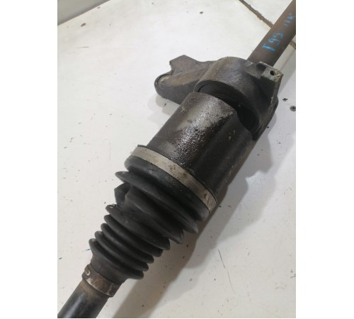 Привод (полуось) передний правый