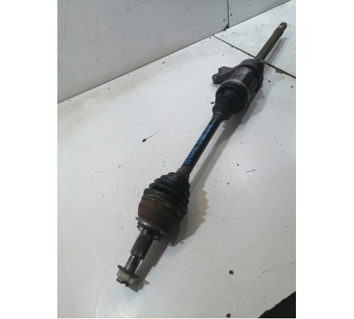 Привод (полуось) передний правый