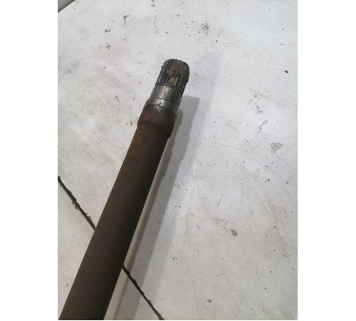 Привод (полуось) передний правый