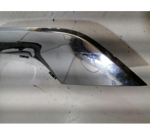 Накладка декоративная переднего бампера левая