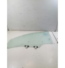 Стекло двери переднее левое