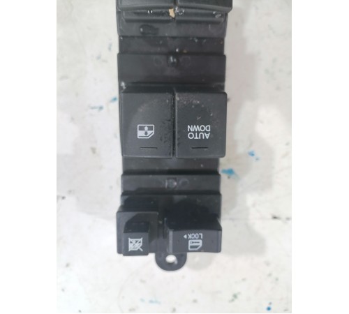 Блок управления стеклоподъемниками передний левый