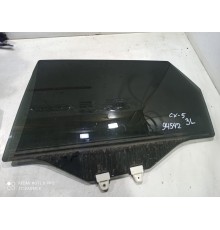 Стекло двери (заднее левое)