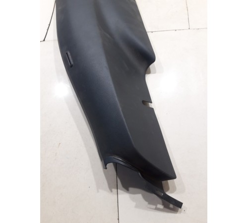 Обшивка стойки (задняя левая)