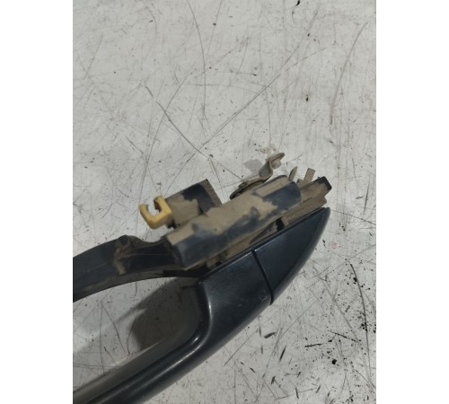 Ручка двери передняя левая внешняя