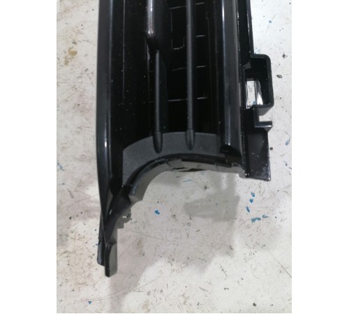 Воздушный дефлектор передний