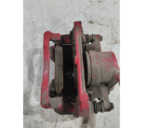 Суппорт передний правый