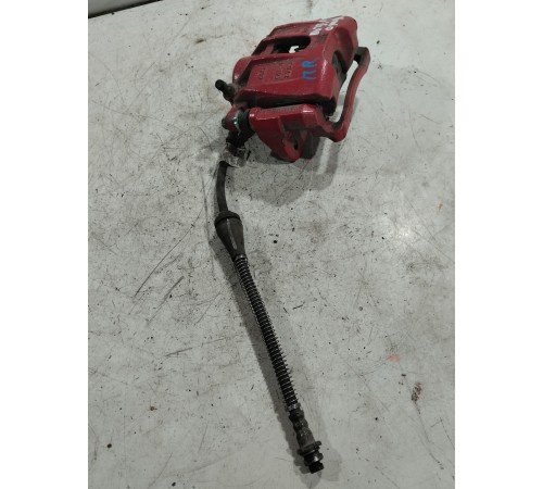 Суппорт передний правый