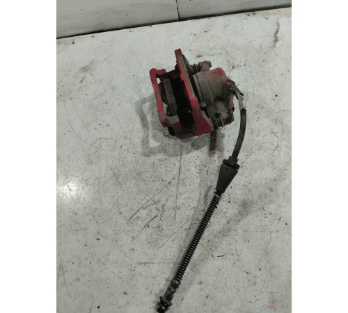 Суппорт передний правый