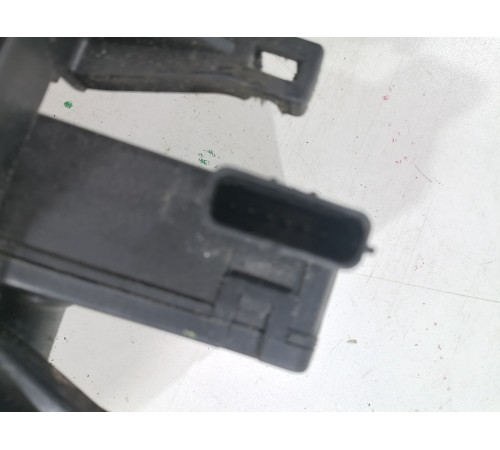 Моторчик заслонок жалюзи радиатора