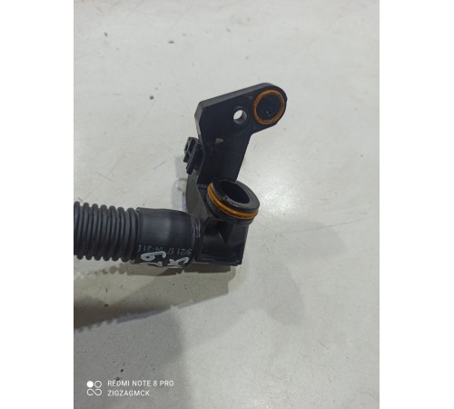 Патрубок системы охлаждения