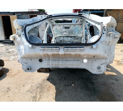 Панель задняя