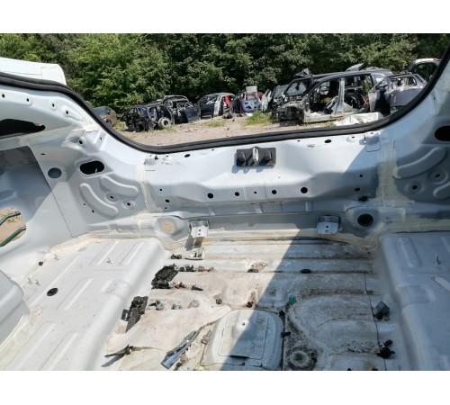 Панель задняя