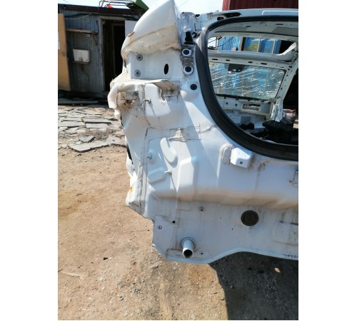 Панель задняя