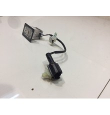 Эмблемная подсветка передней правой двери