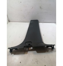 Обшивка центральной стойки правая нижняя