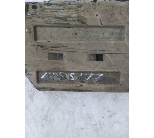 защита днища левая