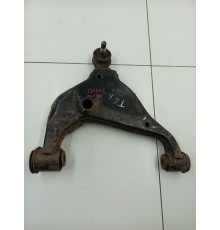 Рычаг подвески передний правый нижний