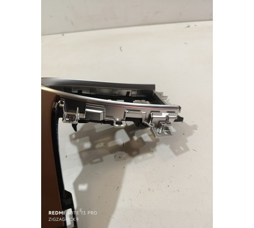 Декоративная накладка торпедо