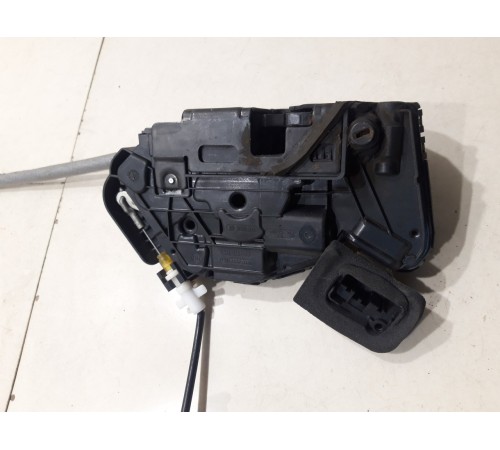 Замок двери (задний левый)