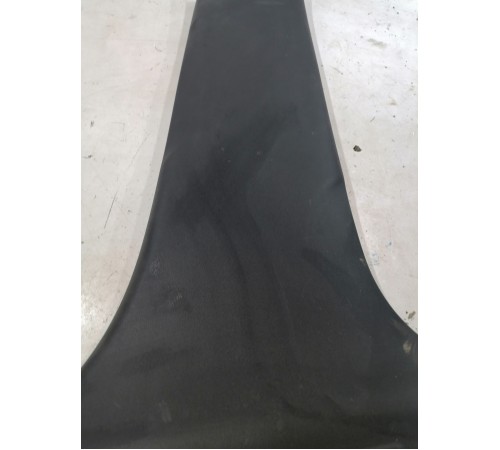 Обшивка центральной стойки правая нижняя