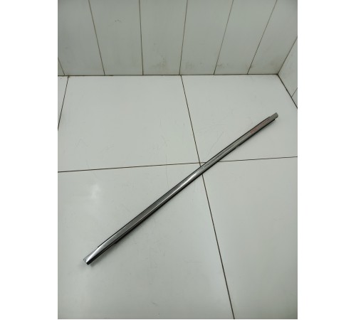 Уплотнитель двери задний правый внешний