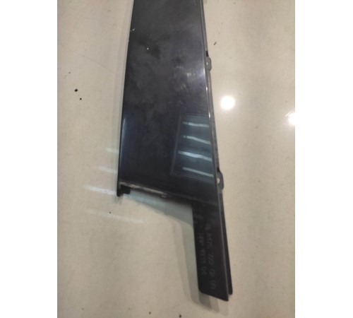 Накладка двери(передняя правая наружняя)