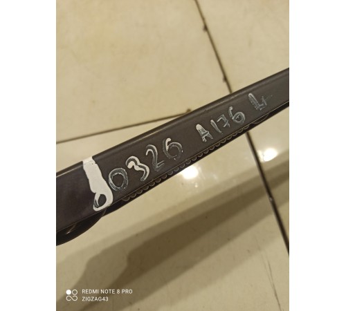 Поводок стеклоочистителя(левый)