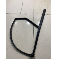 Уплотнитель стекла двери (задний правый внутренний)