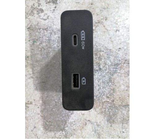 USB/TYPE C порты для центральной консоли заднего ряда