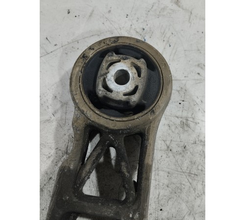 Опора АКПП (коробки передач)