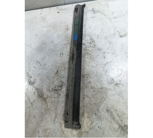 Накладка двери задняя правая