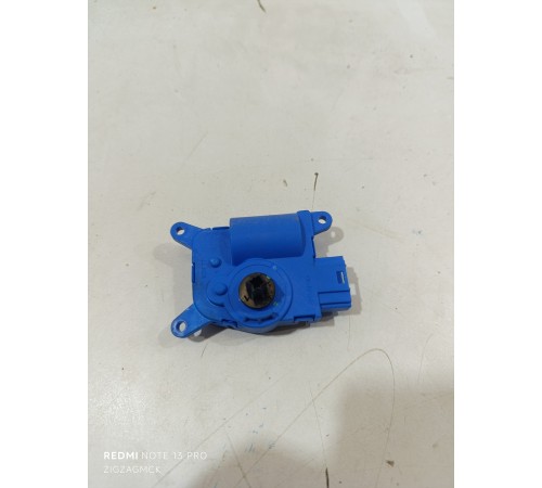 Моторчик привода заслонки отопителя