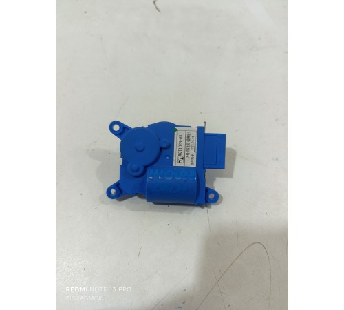 Моторчик привода заслонки отопителя