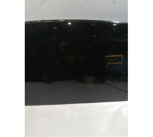 Спойлер крышки багажника