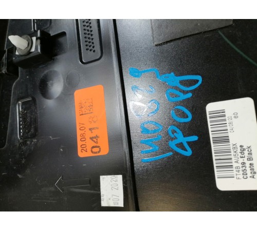 Спойлер крышки багажника