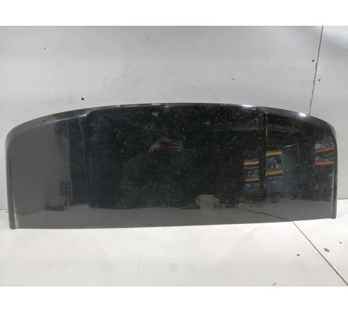 Спойлер крышки багажника