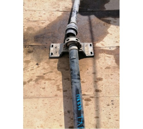 Карданный вал в сборе