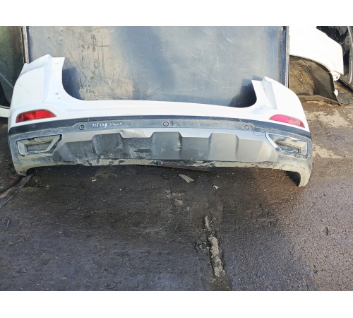 Задний бампер в сборе